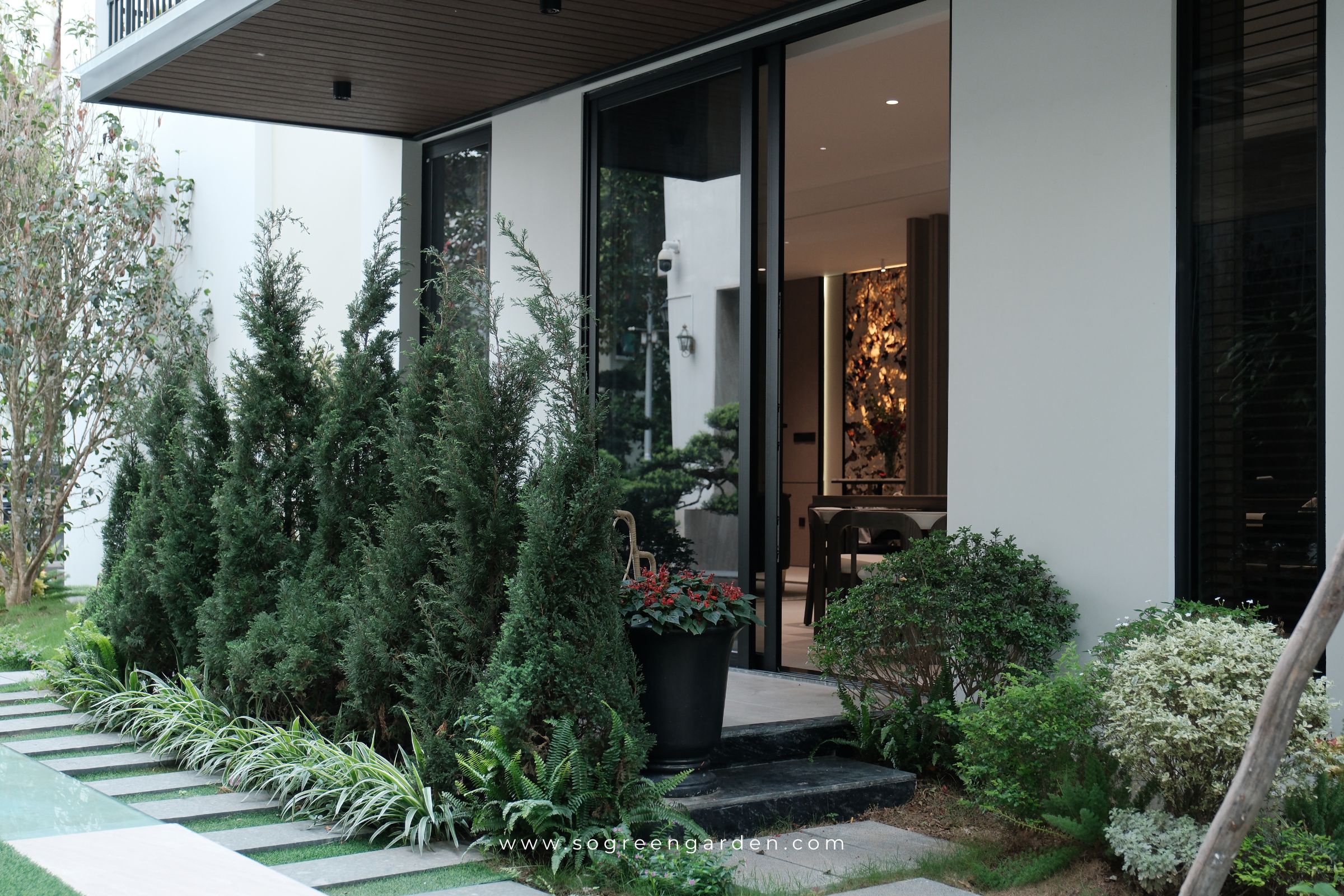 Phong cách sân vườn đẹp hiện đại.