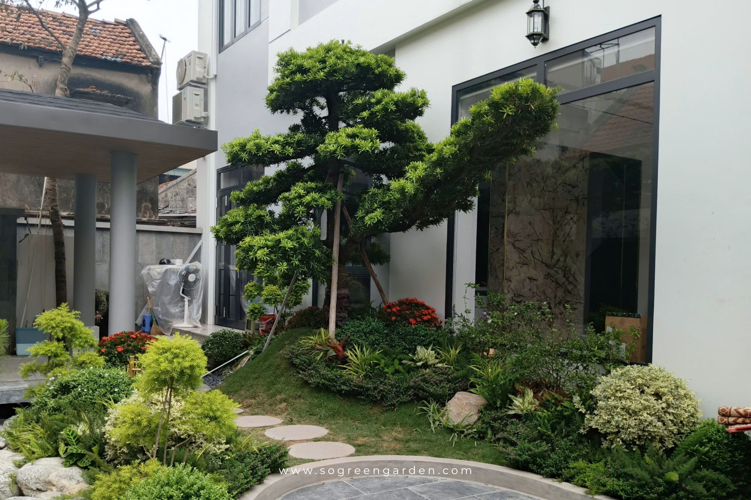 Mẫu sân vườn đẹp phong cách Nhật Bản.